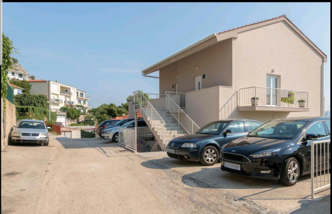Apartments Mimac Omiš Eksteriør bilde