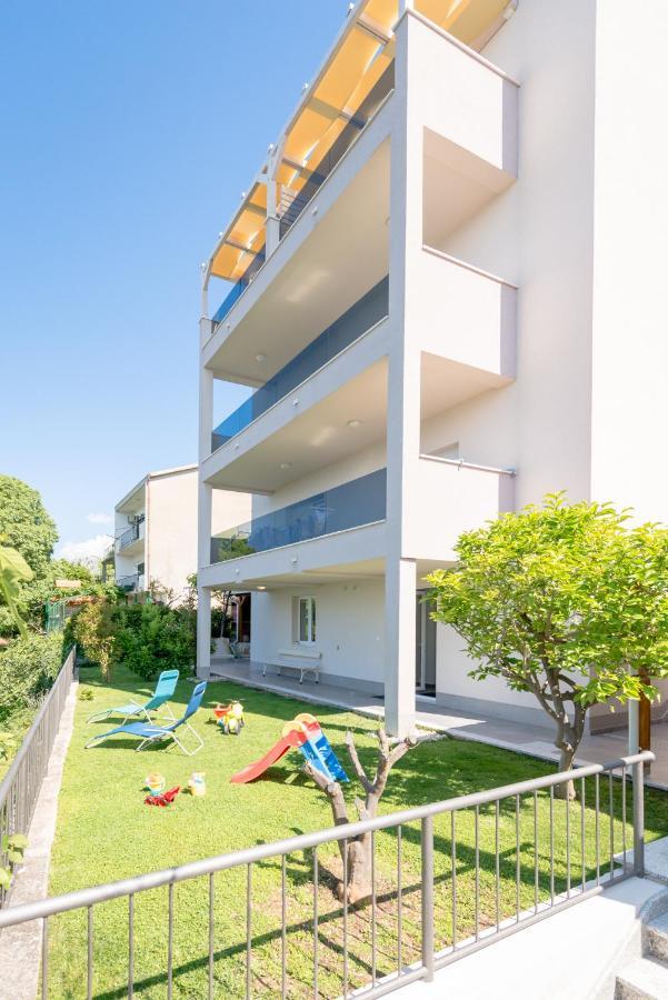Apartments Mimac Omiš Eksteriør bilde